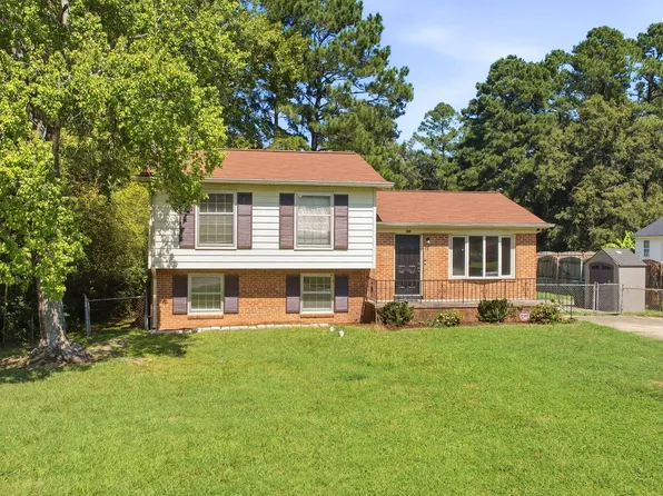 135 Emerald Cir, Durham, NC 27713
