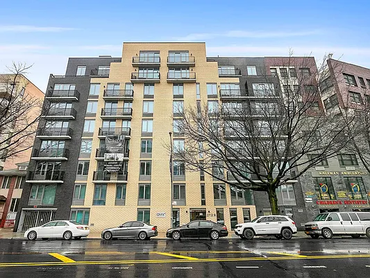 Rented by Hagstrom Management Inc | media 27