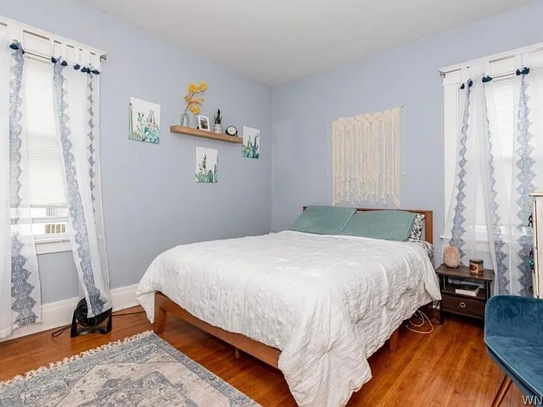 258 N Park Ave #2 — Photo 9