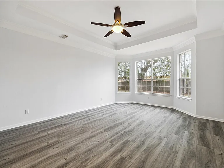 2715 Oakland Dr — Photo 14