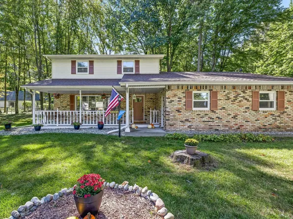 12235 Palatial Dr, Freeland, MI 48623