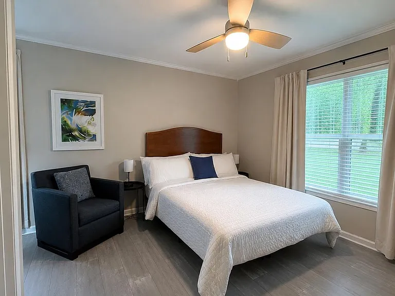 140 sqft of living space with all the comforts to make your room feel like home