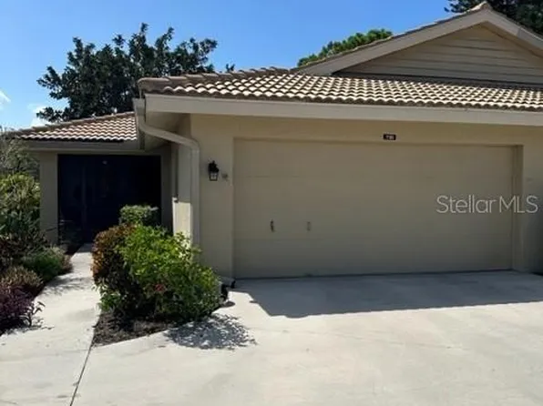 7181 Wood Creek Dr #8, Sarasota, FL 34231
