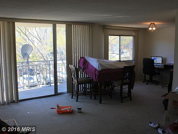 Dining Room/Family Room