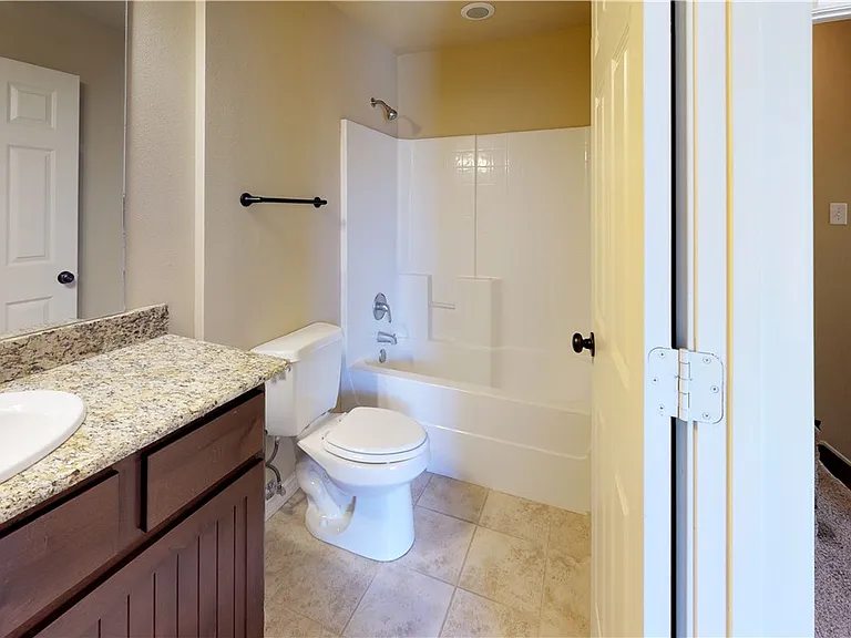 3412 Cullen Trl — Photo 30