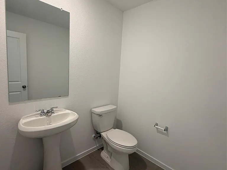 10418 Birds Nest Dr — Photo 6