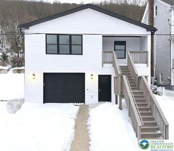 255 E Railroad St, Nesquehoning, PA, 18240