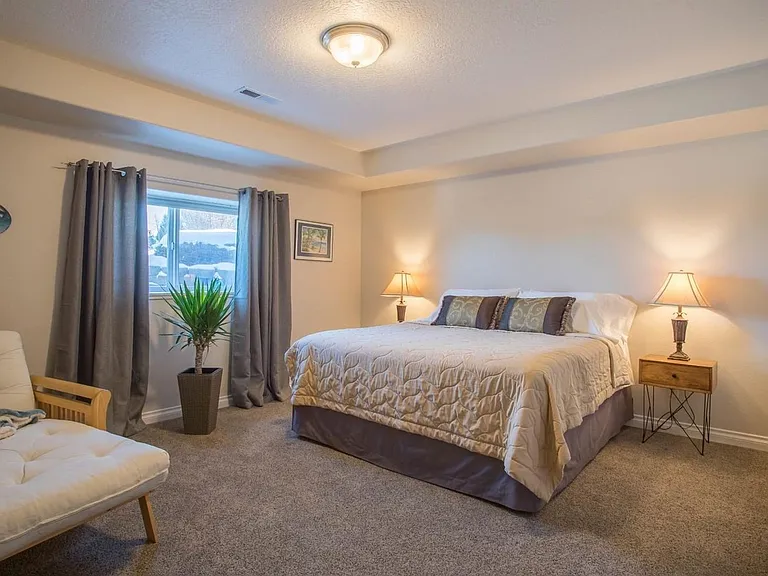 5206 Laree Ct — Photo 37