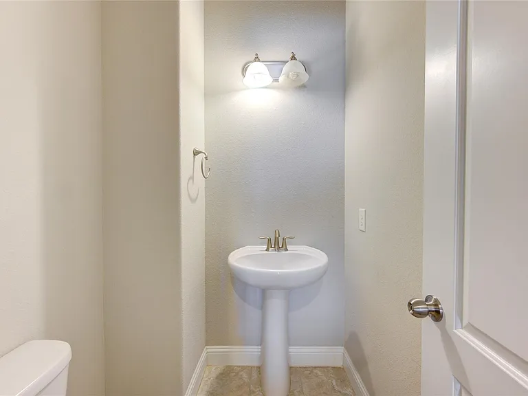 20411 Fawn Rest Pl — Photo 33