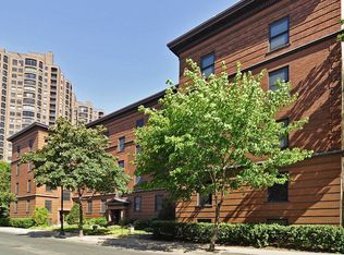 1303 Yale Pl APT 5, Minneapolis, MN 55403