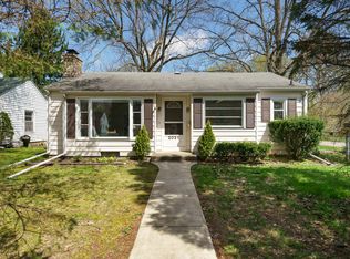 2031 Paddington Rd, Kalamazoo, MI 49001
