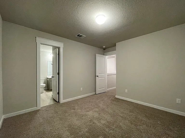 17201 Crane Fly Dr #B — Photo 8
