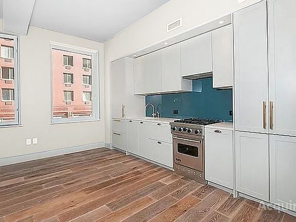 2nd image of 93 Worth St Suite 201