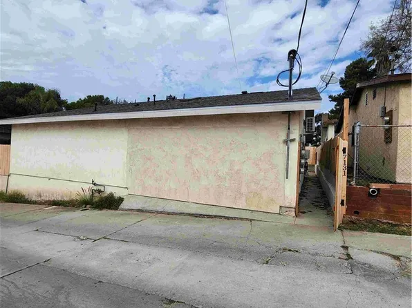 7127 Saranac St, San Diego, CA 92115