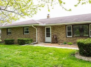 53790 Olive Rd, South Bend, IN 46628