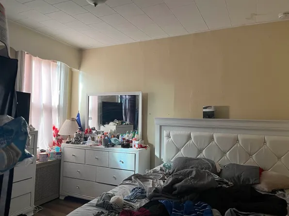 221 53rd Street image 11 of 21