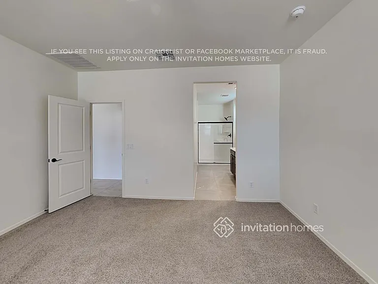 11406 W Edgemont Ave — Photo 14