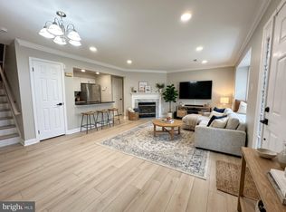 12103 Salemtown Dr, Woodbridge, VA 22192