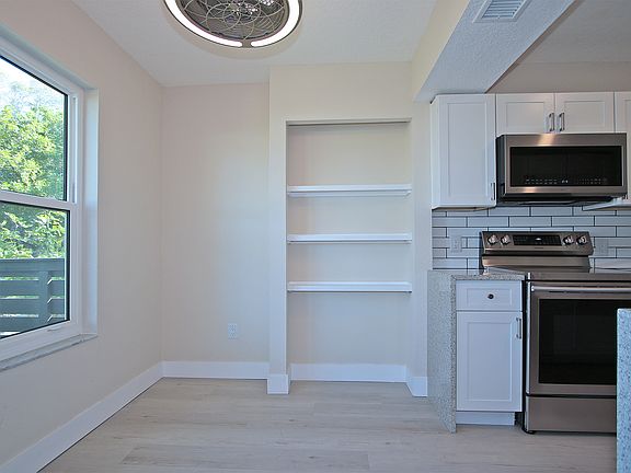 5th image of 4920 3rd Ave N