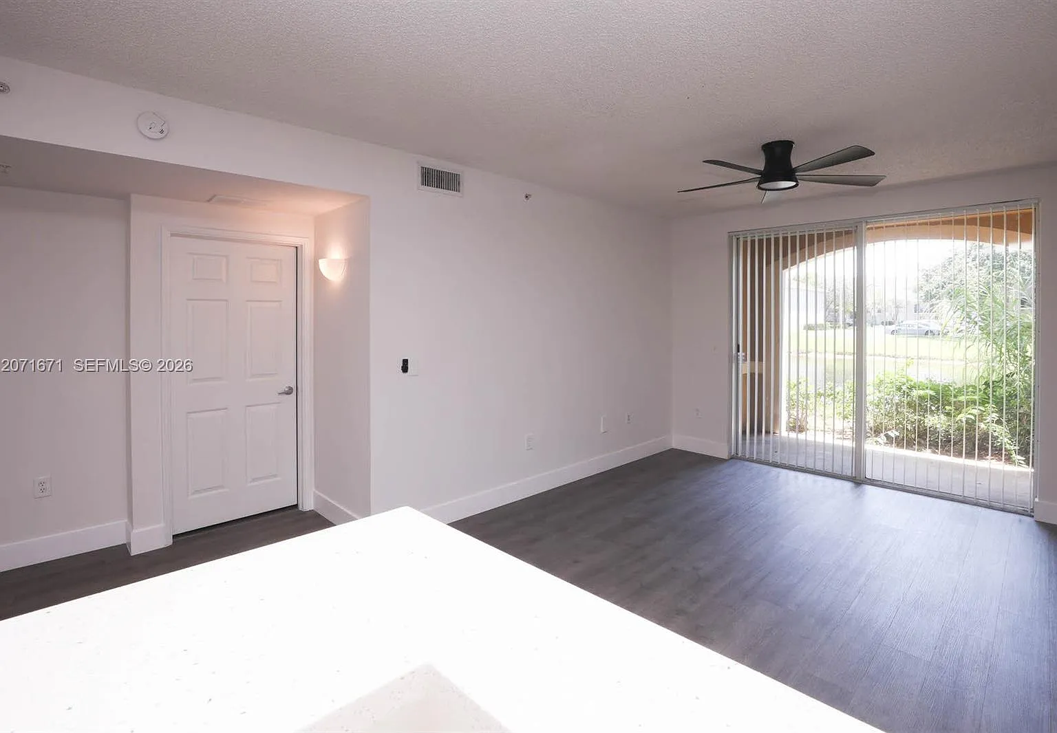El-Ad Nob Hill Condo — Photo 2