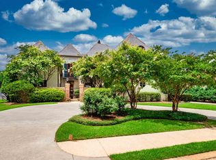 70 Grand View Cir, Brandon, MS 39047