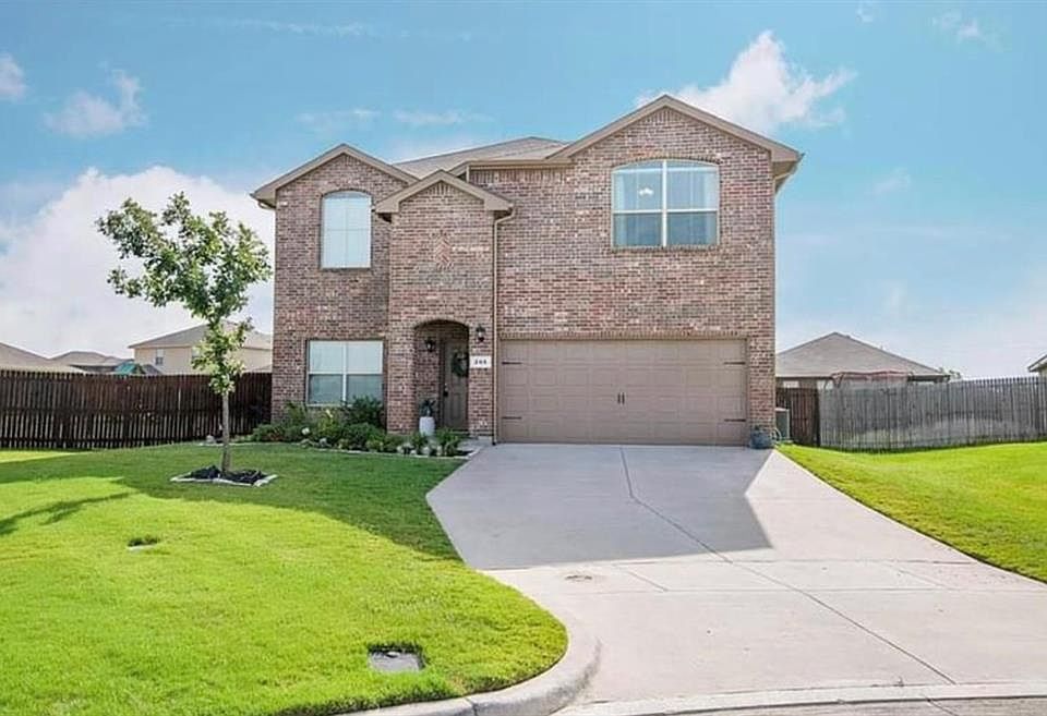 1st image of 249 Meadowlands Dr