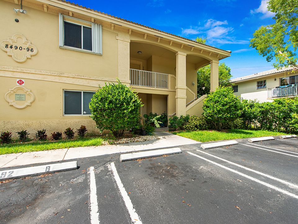 1st image of 8490-8496 NW 40th St