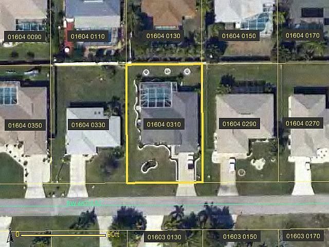 2nd image of 221 SW 46th St