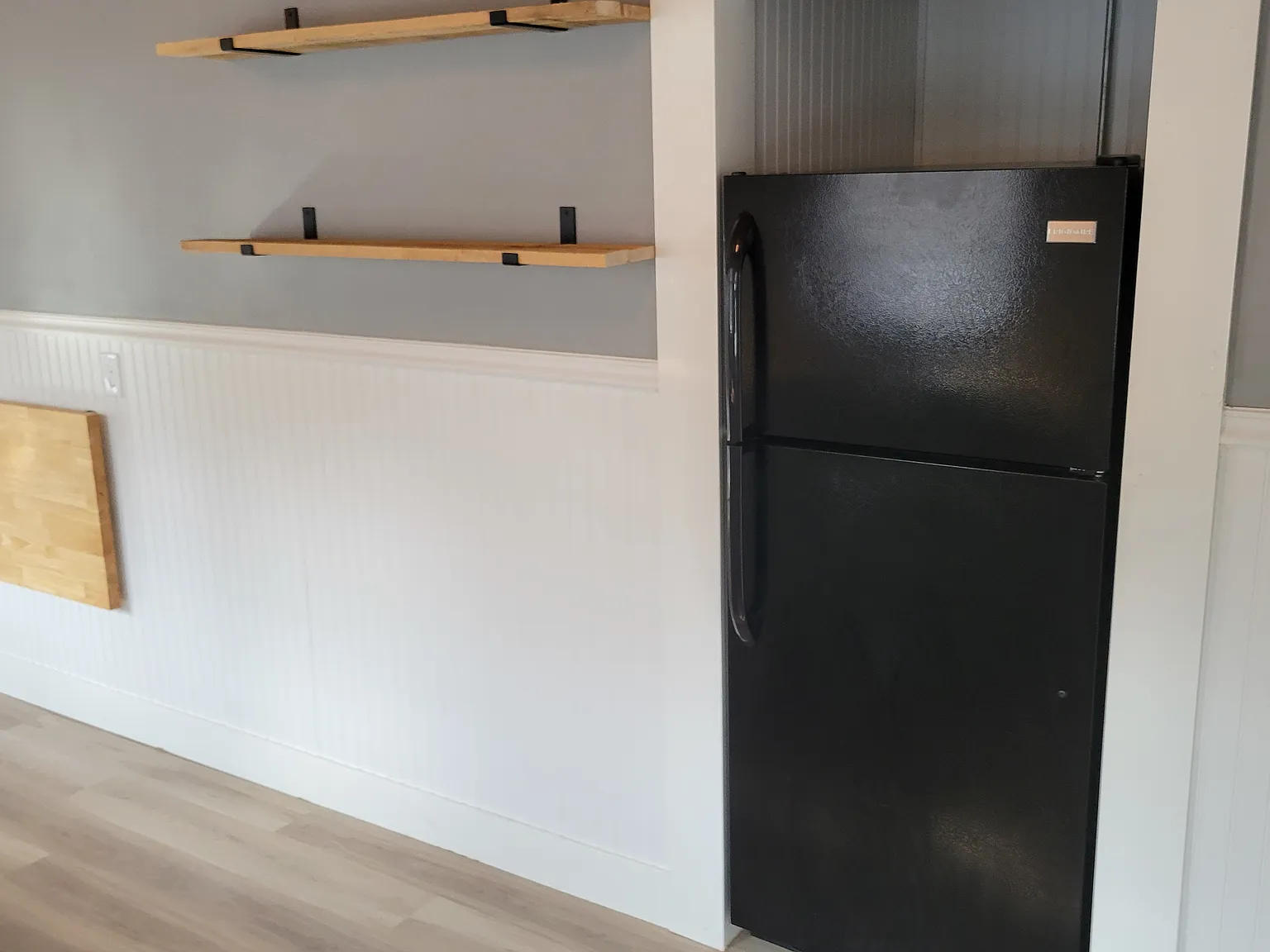 2 bed, 820 sqft, $950 — Photo 2