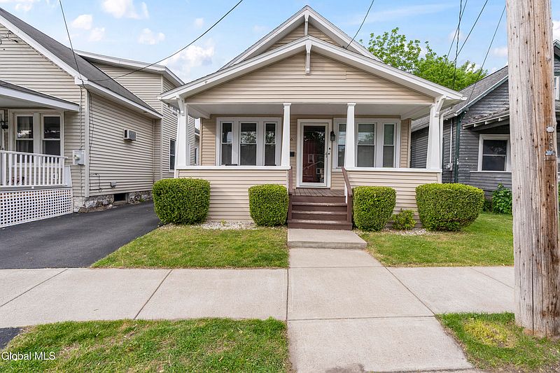 2nd image of 106 Lark Street