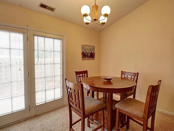 5th image of 3200 Crystal Oaks Ln APT 410