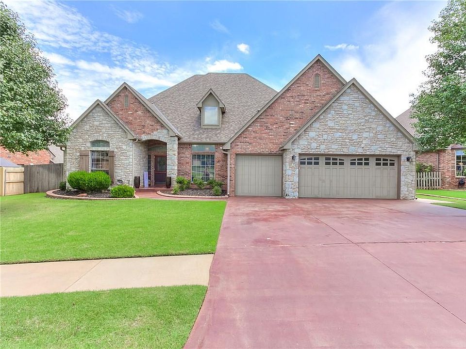 1st image of 16300 Winding Park Dr