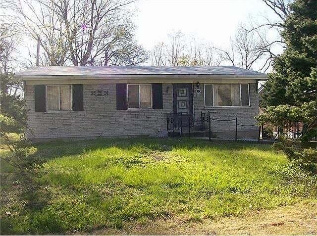 1st image of 10019 Mayfair Dr
