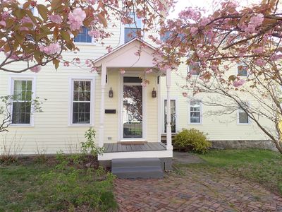 120 Catherine St, Saratoga Springs, NY, 12866