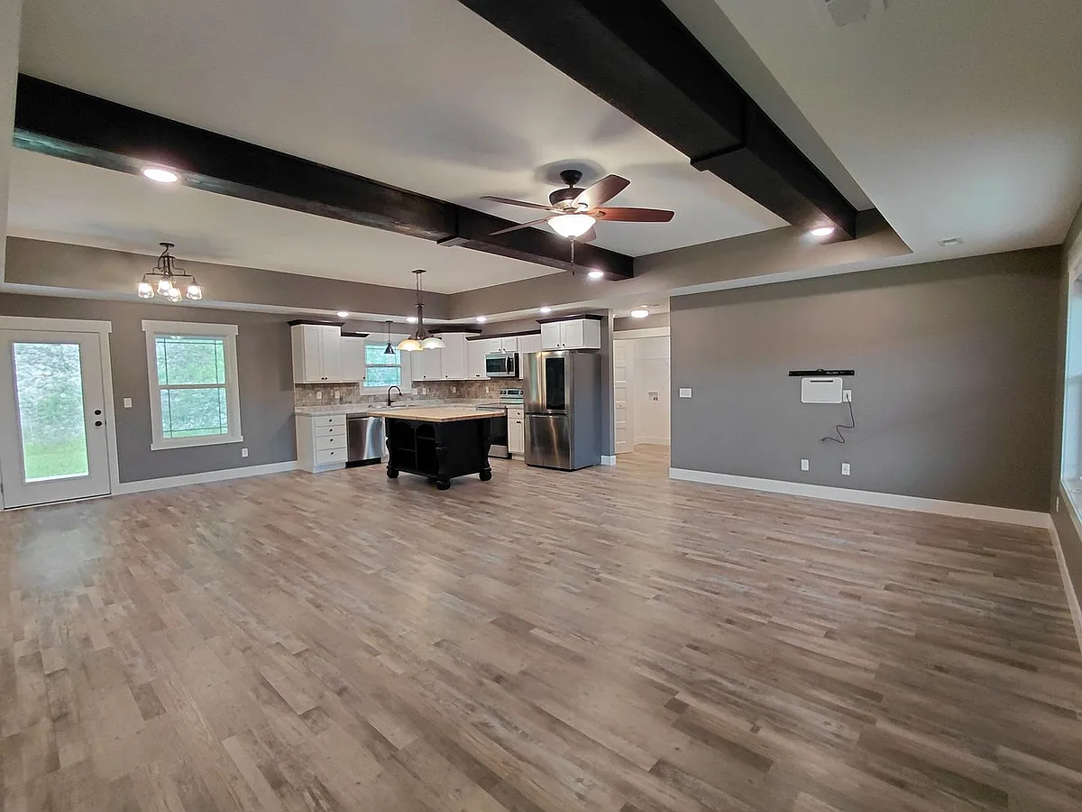 Building Photo - 20955 Halifax Dr