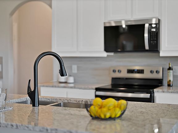 5th image of 109 Panther Loop