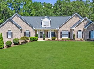 200 Helens Manor Dr, Lawrenceville, GA 30045