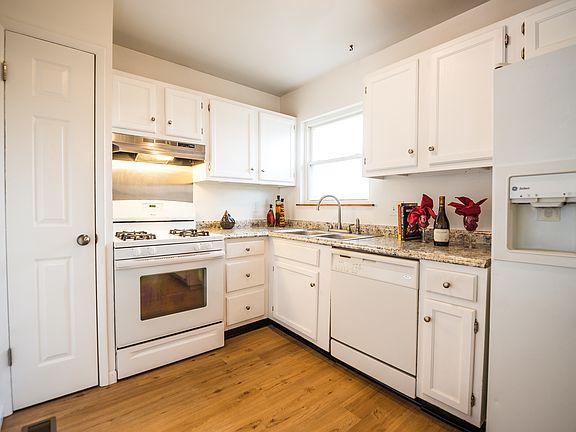 New floor, sink, countertop!