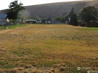 1st image of 713 Stedman Road