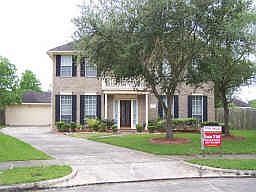Great home located dead center on the Cul-de-sac.