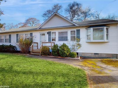 25 W Riviera Drive, Mastic Beach, NY, 11951