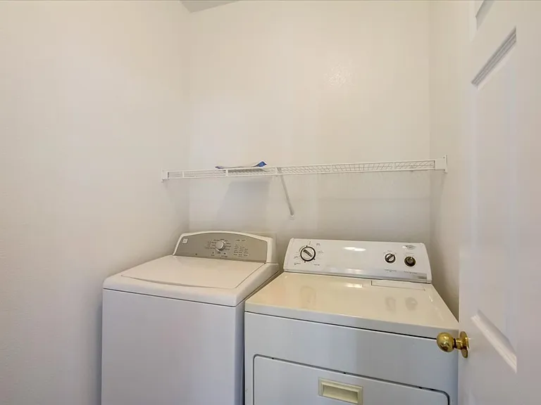 10948 Positano St — Photo 23