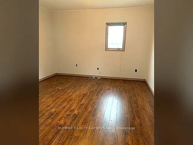 3 bed, $3,000 — Photo 4