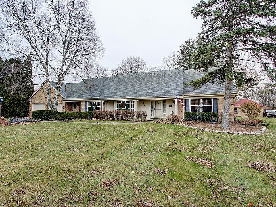 1st image of 2666 S Root River Pkwy