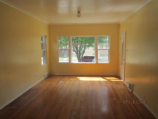 3rd image of 1407 S East Ave