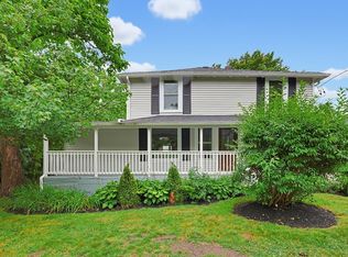 4 Ryan St, Randolph, MA 02368