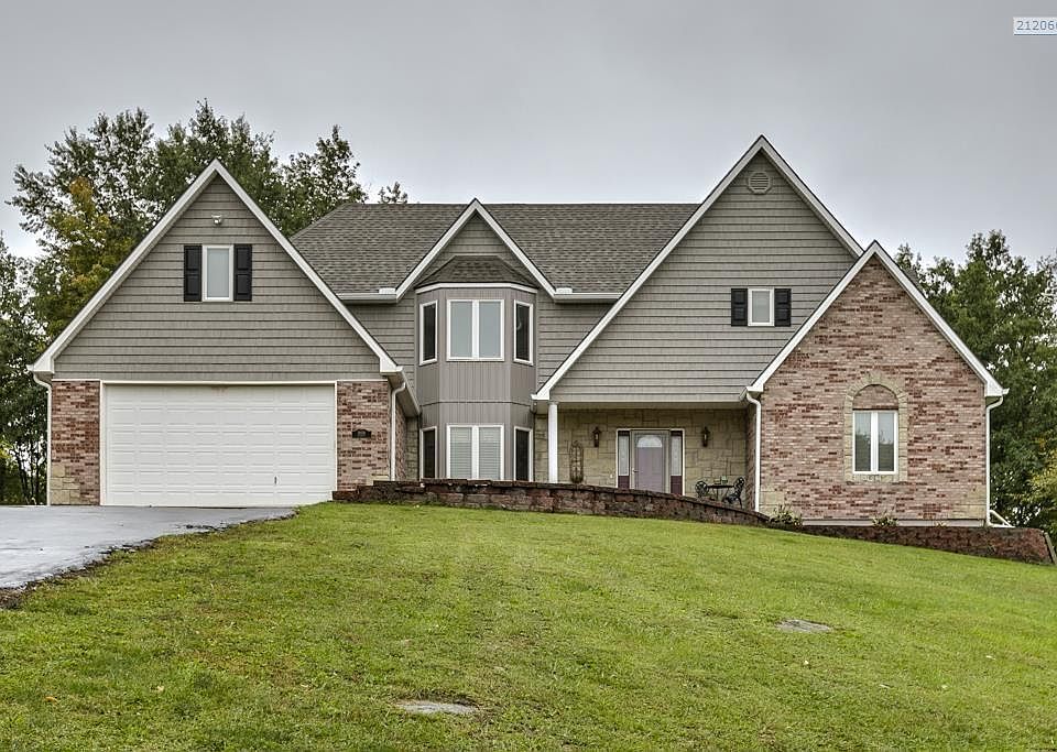 1st image of 1800 S Berry Ct