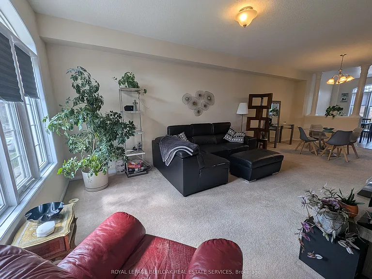 2307 Sutton Dr — Photo 4