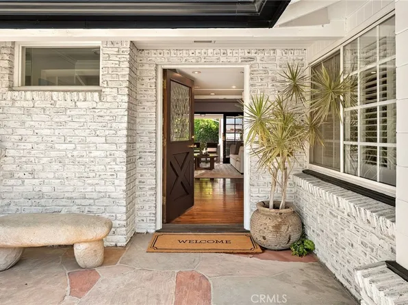 5240 Fulton Ave, Van Nuys, CA 91401