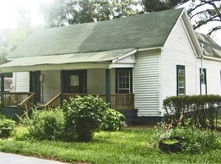 32 Main St, Senoia, GA 30276
